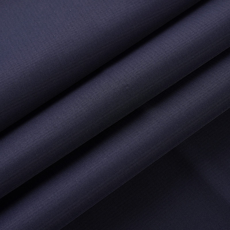 Tkanina pongee 75D*150D z podwójną żyłką, czarna tkanina laminowana membraną PU